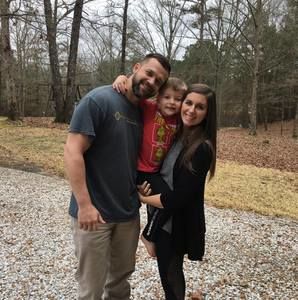 Meet your Posher, Courtney